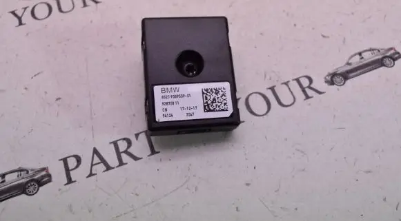 BMW X3 G01 Aerial antenna amplifier 9389559