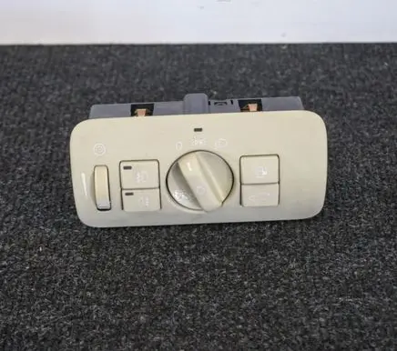 Volvo V70 Light switch 30739422