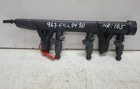 Peugeot 208 I Fuel injectors set S27647165 9676020480