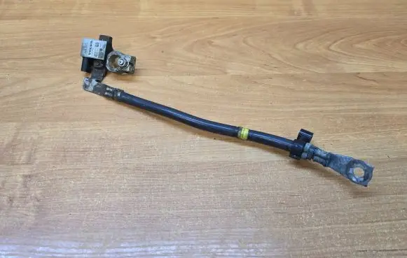 Volvo S60 Negative earth cable (battery) 31327698 17394900 PA66GF2512