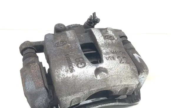 Hyundai i20 (GB IB) Front brake caliper 