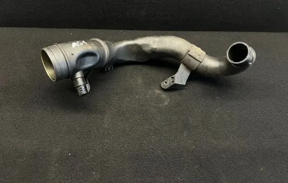 Volkswagen Golf IV Intercooler hose/pipe