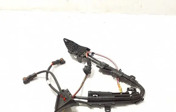 Mercedes-Benz GLC C254 Positive cable (battery) A2065409514