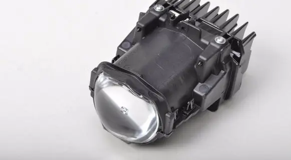 BMW 1 F40 Headlight/headlamp dust cover 90147413