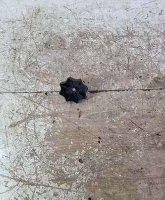 Volkswagen Fox Spare wheel bolt 6Q0803899B