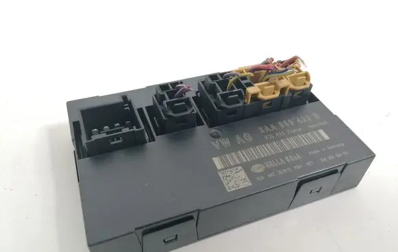 Volkswagen PASSAT CC Comfort/convenience module 3AA959433B