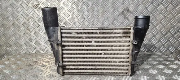 Volkswagen PASSAT B5 Intercooler radiator 058145805C