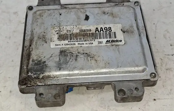 Opel Corsa E Engine control unit/module 55587318 12643636 86AA98K02061L913