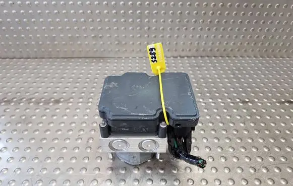 Suzuki SX4 S-Cross ABS Pump 0265956193 56110-61MEQ