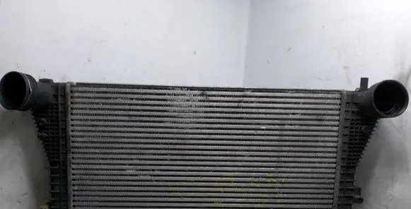 Volkswagen Caddy Intercooler radiator 1K0145803M