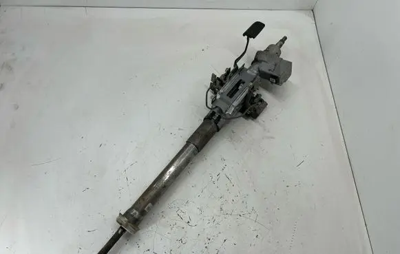 Steering wheel axle set