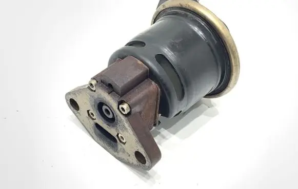 Honda Accord EGR valve EE012406E