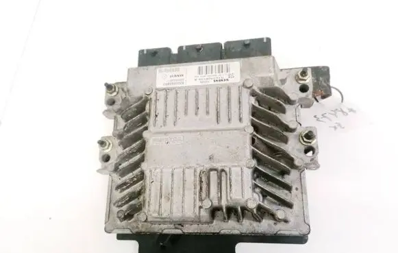 Renault Scenic II - Grand scenic II Engine control unit/module 8200565863 8200592611