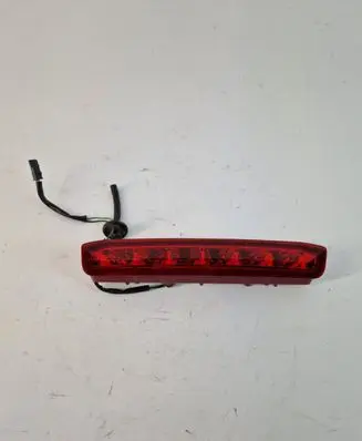 Volkswagen Tiguan Third/center stoplight 95151129
