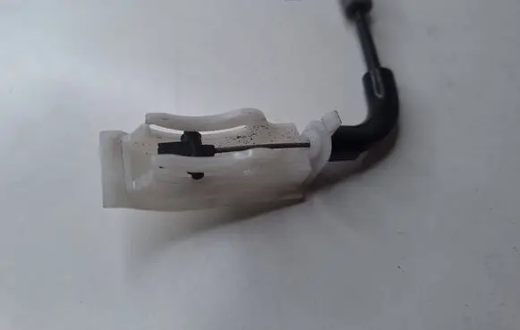 BMW 1 E81 E87 Front door cable line 7110705 09526218