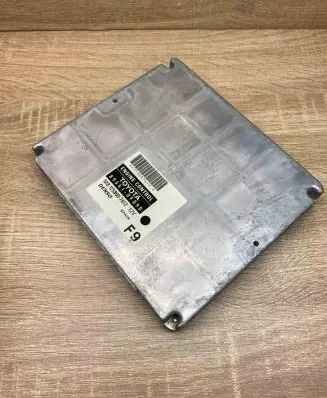 Toyota Corolla Verso AR10 Engine control unit/module ECU 896610F090 MB1758007612