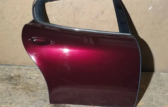 Maserati Quattroporte Rear door