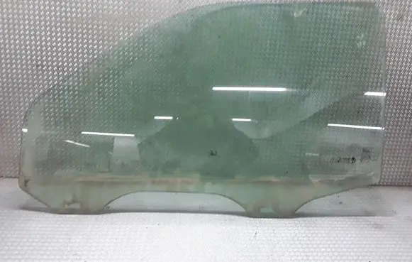 Land Rover Freelander Front door window glass four-door