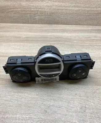 Renault Scenic II - Grand scenic II Climate control unit 8200344842