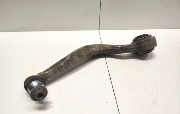 Front lower control arm/wishbone
