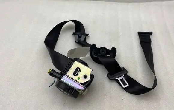 Jaguar XE Front seatbelt 629450600