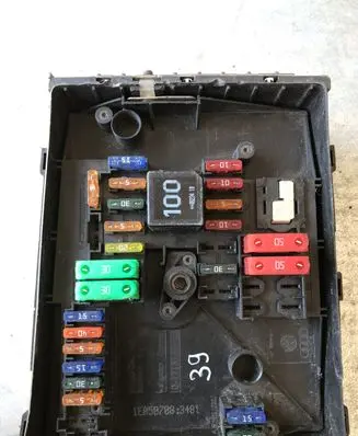 Volkswagen Tiguan Fuse module 1K0937800BF 5K0937816 5K0937808