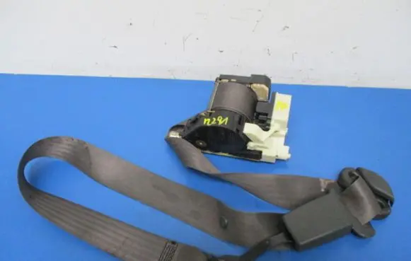 Fiat Punto (188) Front seatbelt