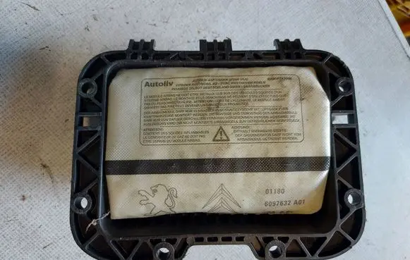 Citroen C3 Picasso Passenger airbag 9682894380