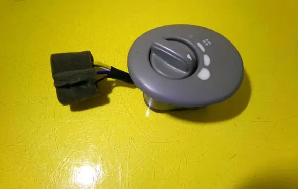 KIA Carnival Interior fan control switch 