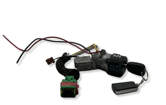 Peugeot 307 Ignition lock 9632897680