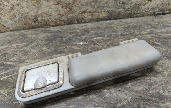 Buick LeSabre Rear door handle trim 