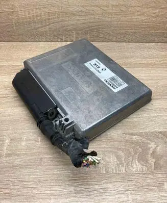 Renault 19 Engine control unit/module ECU 7700731802 S100811102E