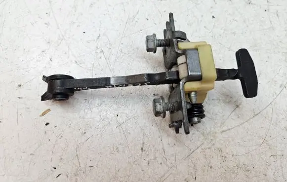 Renault Scenic III - Grand scenic III Front door check strap stopper