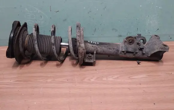 Mercedes-Benz C W204 Front shock absorber with coil spring