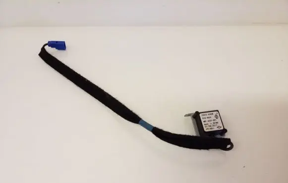 Renault Trafic III (X82) Aerial GPS antenna 259756260R R169654