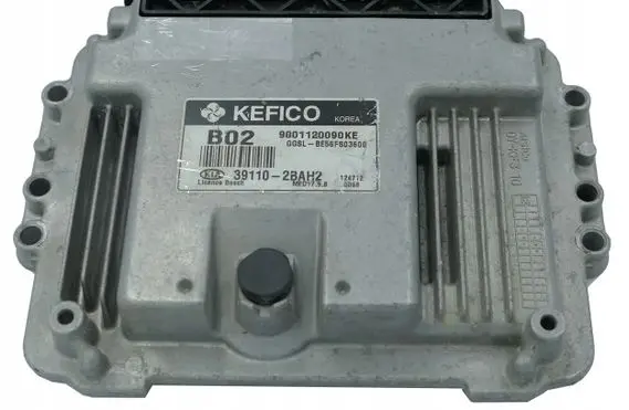 KIA Sportage Engine control unit/module 391102BAH2