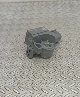 Hyundai Tucson TL Airbag deployment crash/impact sensor 95920B4000 01032019 A71826607614