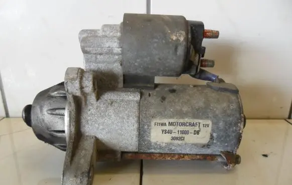 Ford Focus Starter motor YS4U-11000-DB