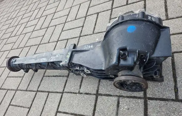Audi A4 S4 B5 8D Rear differential DAK250100 DAK