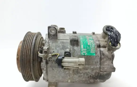 Opel Signum Air conditioning (A/C) compressor (pump) 09225560 2330502304