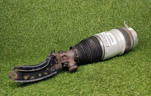 Audi Q7 4L Air suspension front shock absorber 7L8616039A