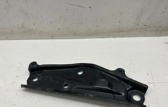 Toyota RAV 4 (XA50) Other front suspension part 