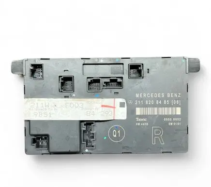 Mercedes-Benz E W211 Door control unit/module 2118208485