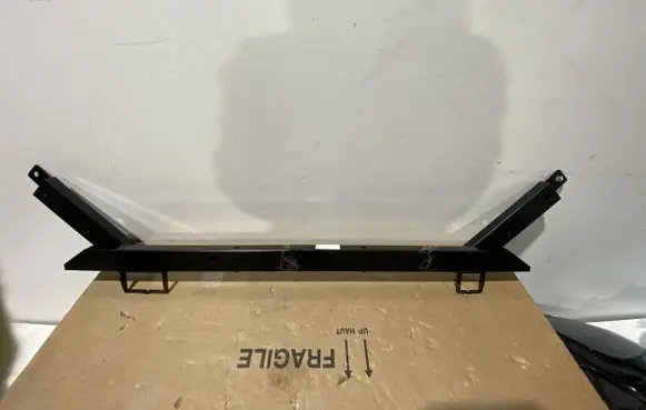 Volvo XC60 Top upper radiator support slam panel 32405880
