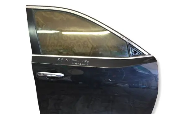 Nissan X-Trail T32 Front door DRZWIPPT32