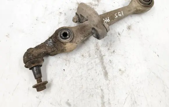Audi A6 S6 C5 4B Front lower control arm/wishbone 4B3407155A