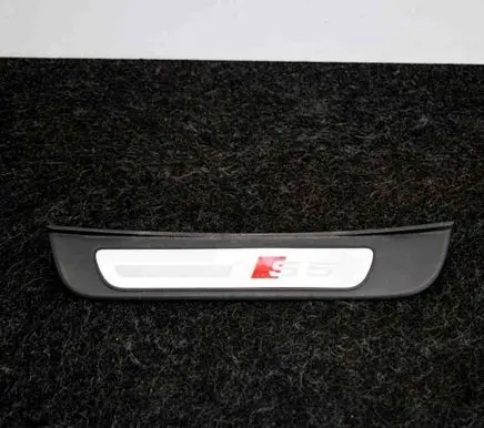 Audi A5 Sportback 8TA Rear sill trim cover