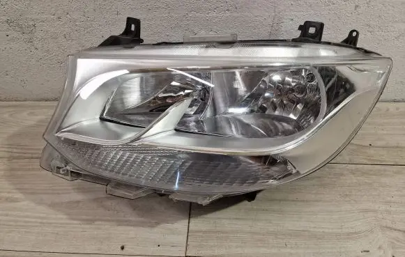 Mercedes-Benz Sprinter W907 W910 Headlight/headlamp A9109060000