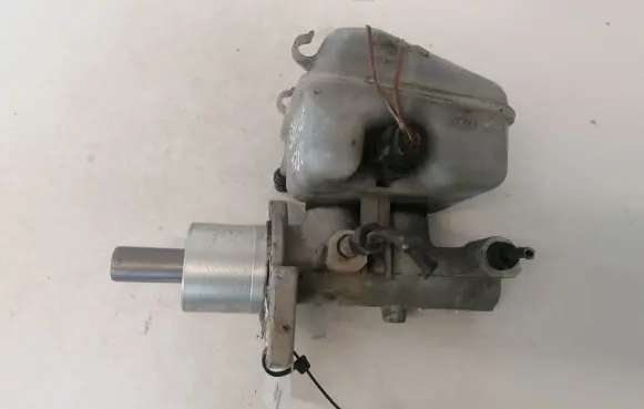 Opel Zafira A Master brake cylinder 32066734 5571
