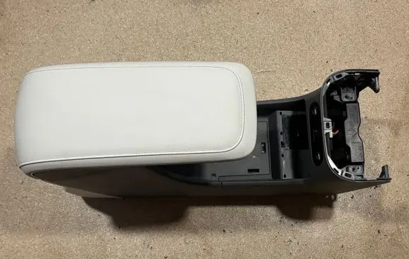 Hyundai Ioniq 5 Armrest 